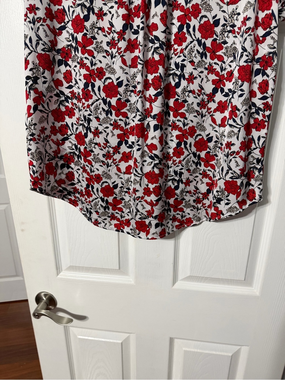 Liz Claiborne Cap Sleeve Floral Print Blouse - Picture 11 of 15